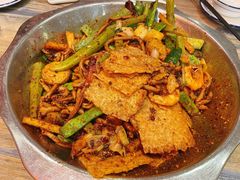 -嘎嘎鸭下巴·爆辣干锅(明教寺店)