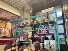 -肥汁米蘭香港米线(长宁来福士店)