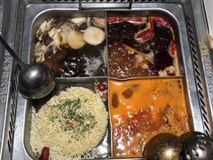 -海底捞火锅(九久奥特莱斯店)