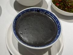 -洋房火锅(上海新天地南北里店)