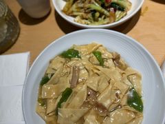 -关东小磨东北菜(上海长风大悦城店)