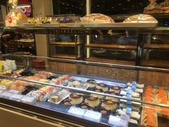 面包甜点陈列柜-85度C(深圳佳宁娜店)