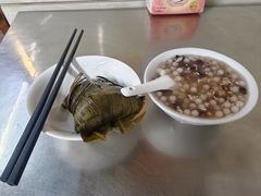 -芳婆糕团店(王府大街店)