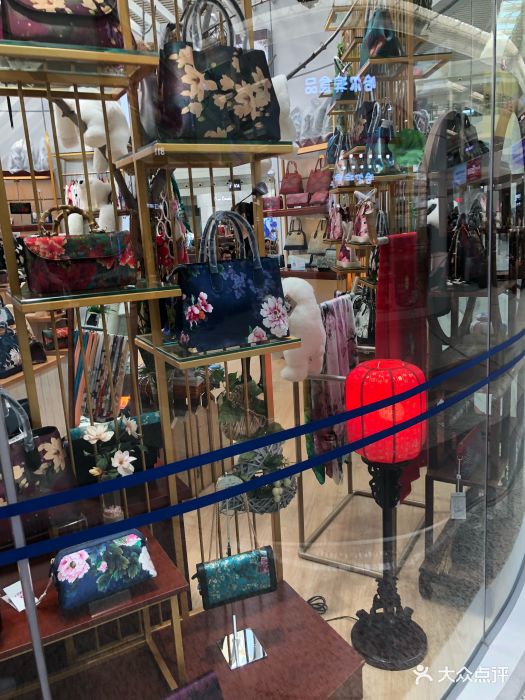 玫瑰有约真丝女包图片 - 第1张