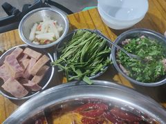 -渝味黄姐火锅(黄泥村店)