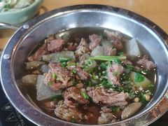 -大众跷脚牛肉馆·非遗传承单位(峨眉山店)