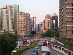 -香港ELEMENTS圆方