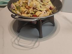 -梅利汴京烤鸭•开封豫菜地标店(东大街店)