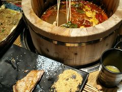 -聚串门儿·东北烧烤(信义坊店)