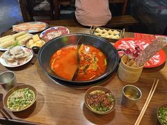 -萍姐火锅·公路夜市(武汉首店)