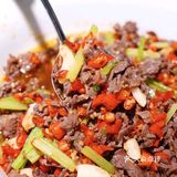 分量炒鸡足 吃不完只能打包了！