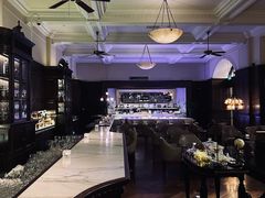 -LONG BAR 廊吧(外滩华尔道夫酒店)