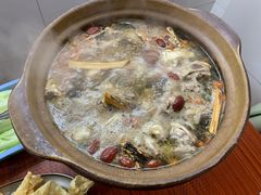 -威邵鸡煲(西华路总店)