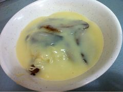 猪颈肉芝士捞公仔面-新记餐厅(香槟大厦店)