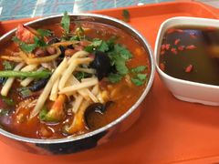 -红鼻子桂林米粉(金唐新光界店)