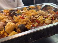 -后街佬·炭火鲜鱼杂(南城店)