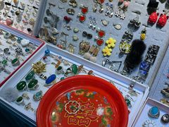 -泰康仰忠精品批发城