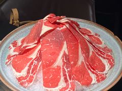 -鲜入唯煮·港式海鲜牛肉火锅(金宝街店)