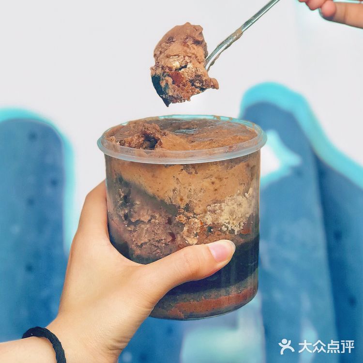 @沙拉日常博 真的太喜欢了吧  真的超大一罐
