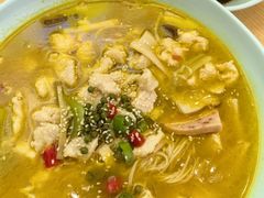 -酸小七(国华广场店)