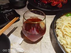 -沪小胖小龙虾(淮海中路旗舰店)