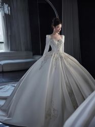 -不晚国际婚纱礼服