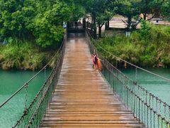 -高荡千年布依古寨旅游景区