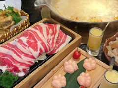 湊湊特供肥牛-湊湊火锅·茶憩(打浦桥日月光店)