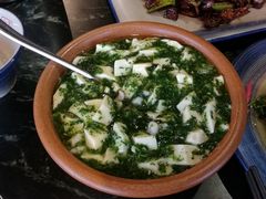 荠菜虾仁嫩豆腐-兰溪小馆(东直门簋街店)