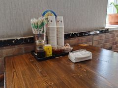 -歹歹的加个面过油肉拌面