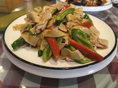 -老道里东北春饼店(红棉路店)