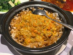 蟹黄煲仔饭-屋里厢上海菜馆