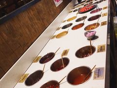 自助调料区-哥老官重庆美蛙鱼头(西湖银泰十一哥店)