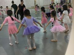 -Isee灰姑娘国际儿童艺术中心(BHGMall店)