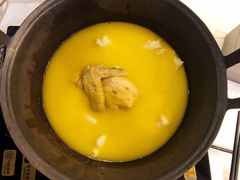 -鲜入围煮花胶鸡海鲜火锅