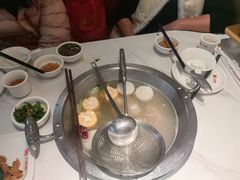 -八合里潮汕鲜牛肉火锅(万科里店)