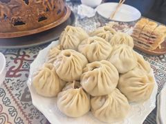 -敖特尔布里亚特美食坊(世纪花苑店)