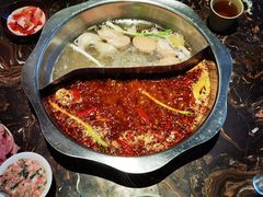 -艾嬢七八九老火锅(37年李子坝店)