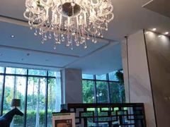 -上海虹桥西郊假日酒店