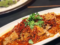 蒜爆鲈鱼-大张烙馍村(三环南路旗舰店)