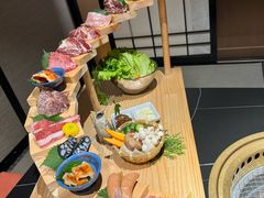 -山川小町·极番烧肉(新地假日广场店)