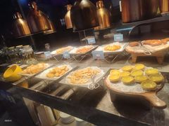 -蒙肥羊·酸汤潮牛·鲜牛肉火锅烤肉自助(岗顶店)
