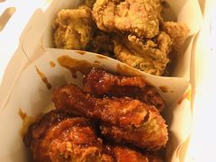 -BHC炸鸡(明洞总店)