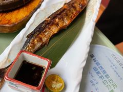 盐烤秋刀鱼-万岛日本料理铁板烧(大宁店)