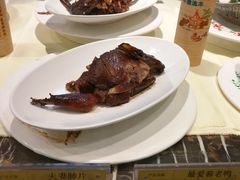 -卢家湾大酒店(诸暨店)