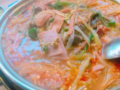 里脊部队火锅-张赫珉的部队锅(钟路店)