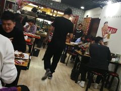 大堂-胜泽眼镜烧烤(云霄路直营店)