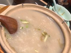 潮界生滚牛肉粥-潮界(虹桥新天地店)