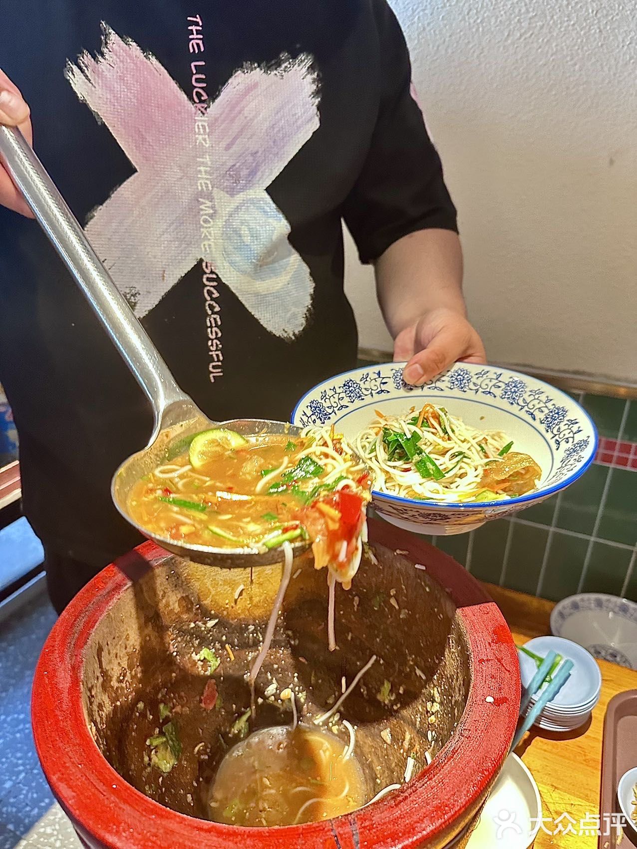 一家绝绝好吃又地道的云南米线🍜超好嗦