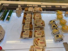 -红星前进面包牛奶公司(畅春园店)
